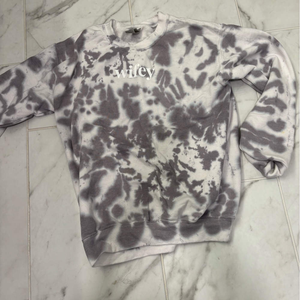 Wifey Crewneck